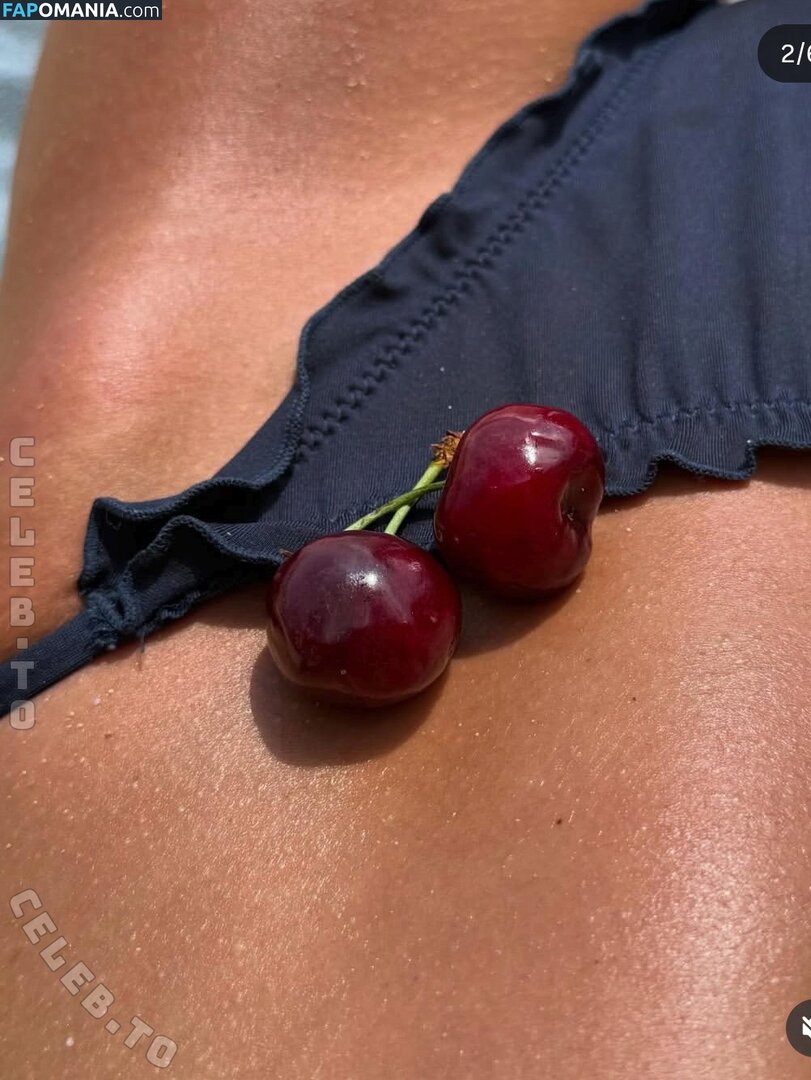 Lotta Emilie Stichler / lottastichler Nu OnlyFans  Photo fuitée #39