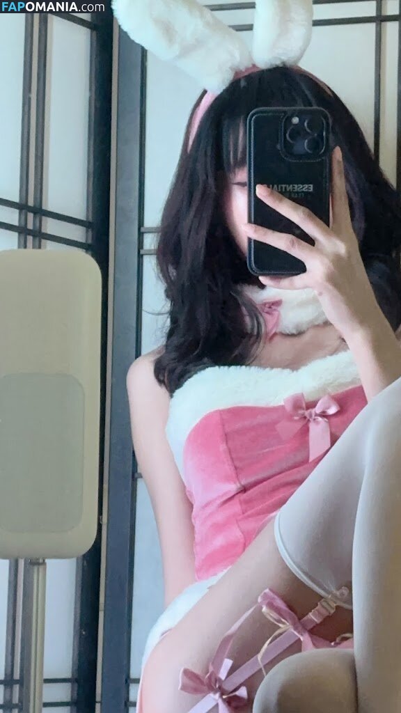 Lilith / Lou Aenlle / llthidk Nu OnlyFans  Photo fuitée #125