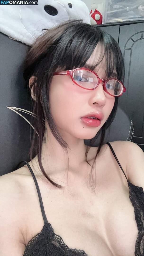 Lilith / Lou Aenlle / llthidk Nu OnlyFans  Photo fuitée #204