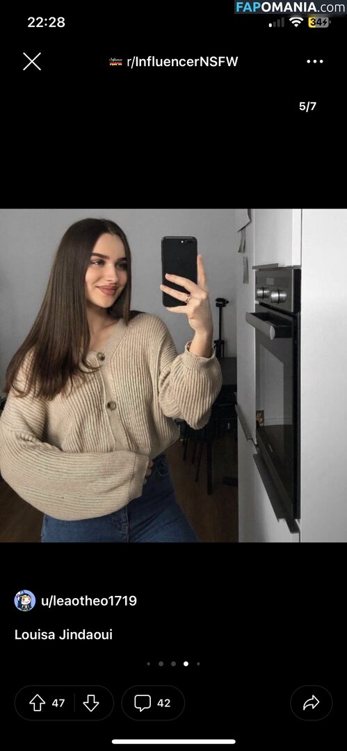 Louisa jindaoui Nu OnlyFans  Photo fuitée #2
