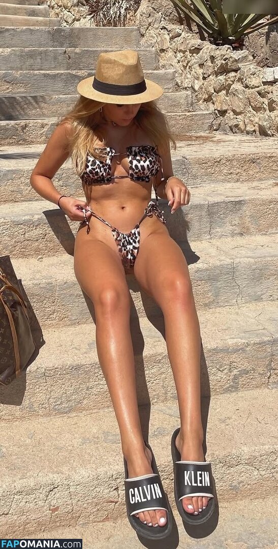 louisamarie_ney Nu OnlyFans  Photo fuitée #8