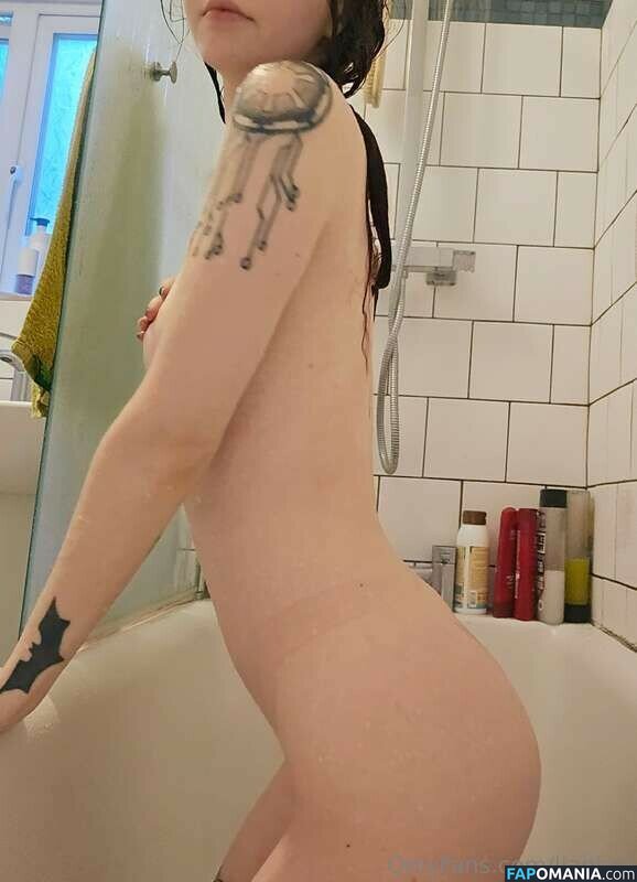 Ljaphra / Louise Julie / louisejulie_ Nu OnlyFans  Photo fuitée #111