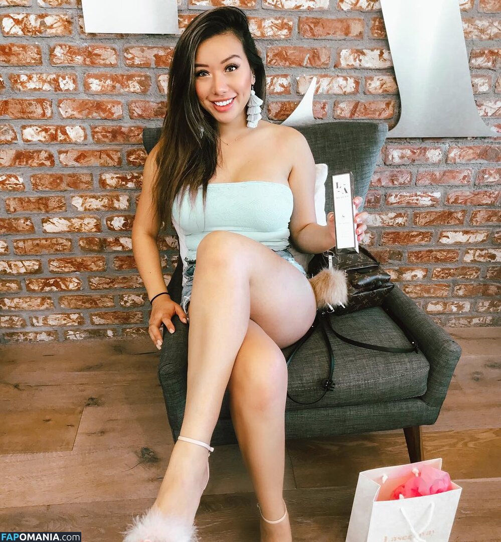 Lovelynnc / Lynn Chu / lovelynn / lovelynnc_love Nu OnlyFans  Photo fuitée #23