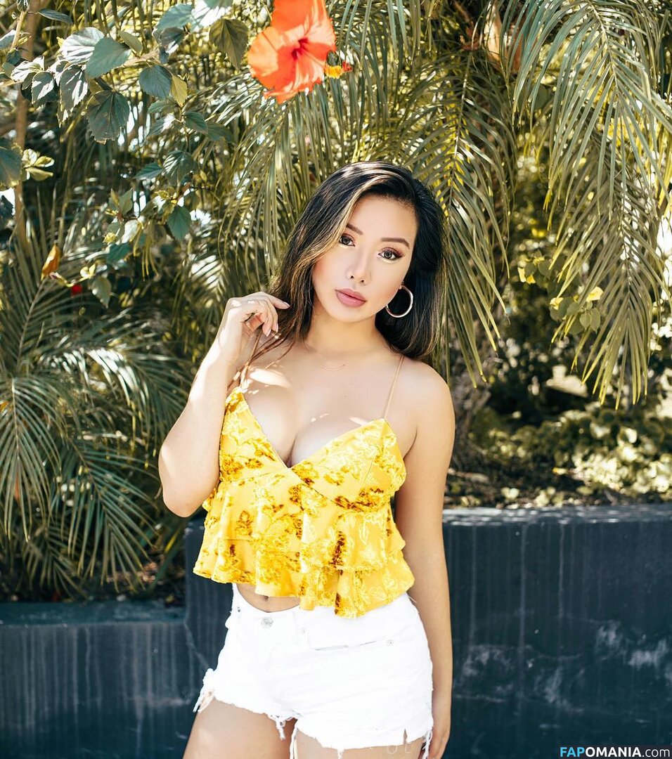 Lovelynnc / Lynn Chu / lovelynn / lovelynnc_love Nu OnlyFans  Photo fuitée #25