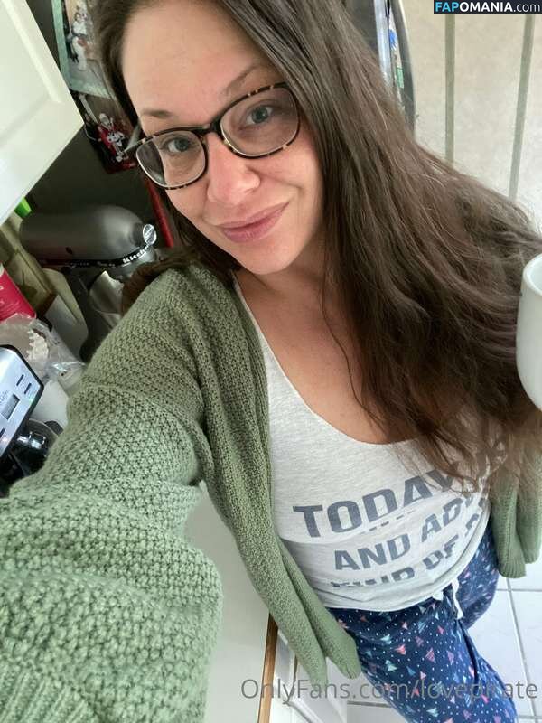 LovePirate Nu OnlyFans  Photo fuitée #2