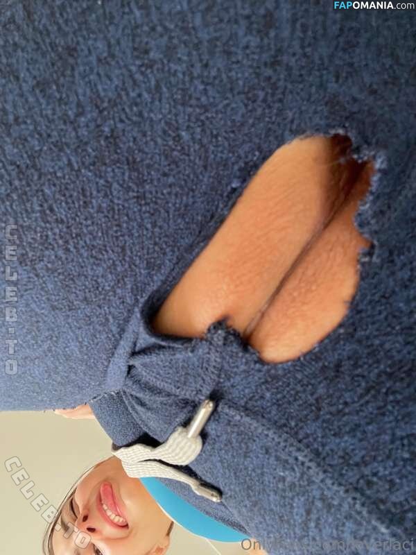 Loverlaci Nu OnlyFans  Photo fuitée #253
