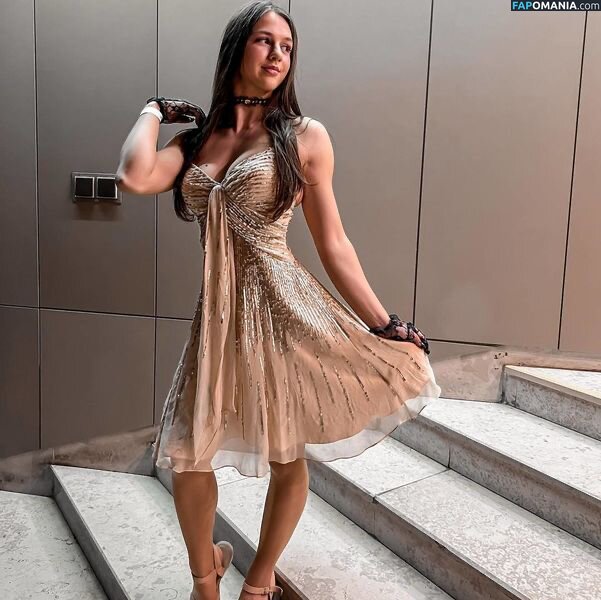 Lucia Mikusova / lucia_mikusova Nu OnlyFans  Photo fuitée #17