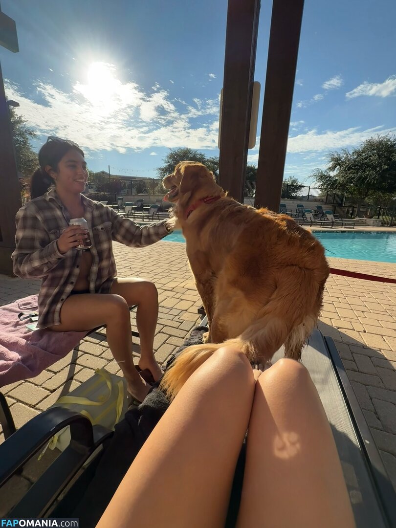 Lucila Erickson / lucilaerickson_ Nu OnlyFans  Photo fuitée #24