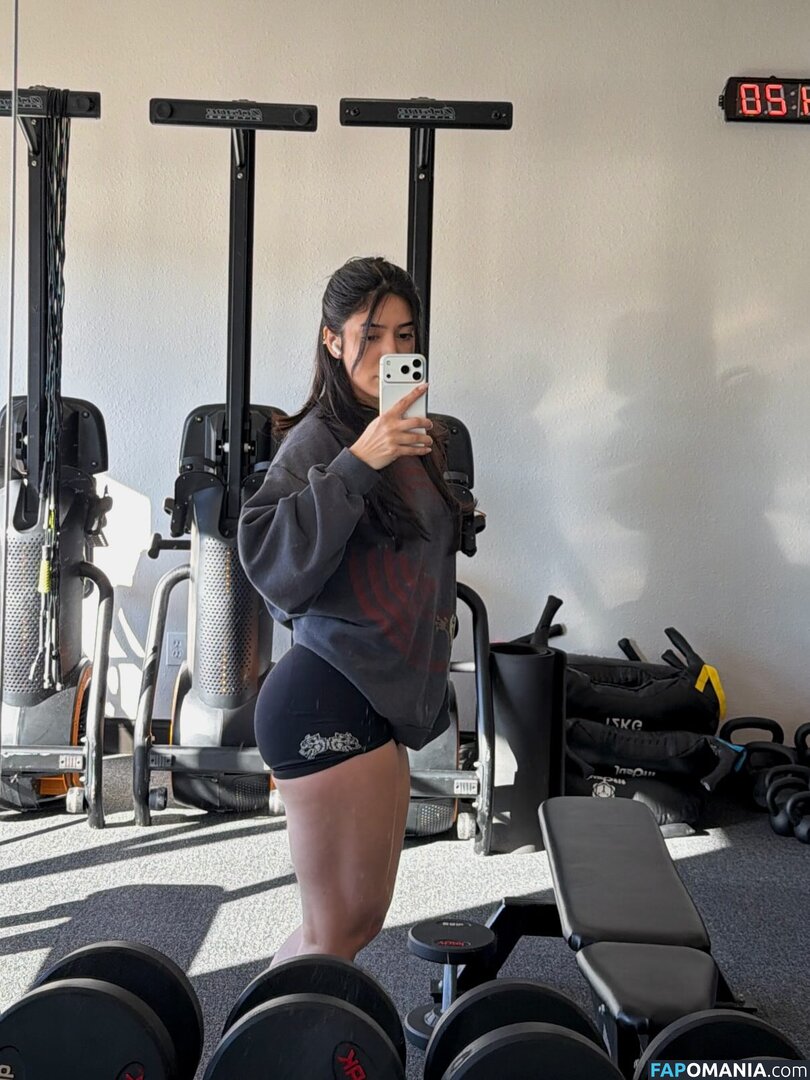 Lucila Erickson / lucilaerickson_ Nu OnlyFans  Photo fuitée #30