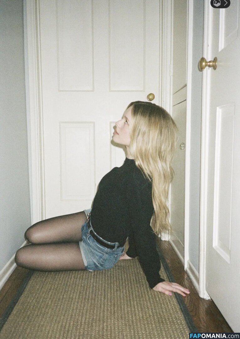 Lulu Wilson / luluswilson Nu OnlyFans  Photo fuitée #5