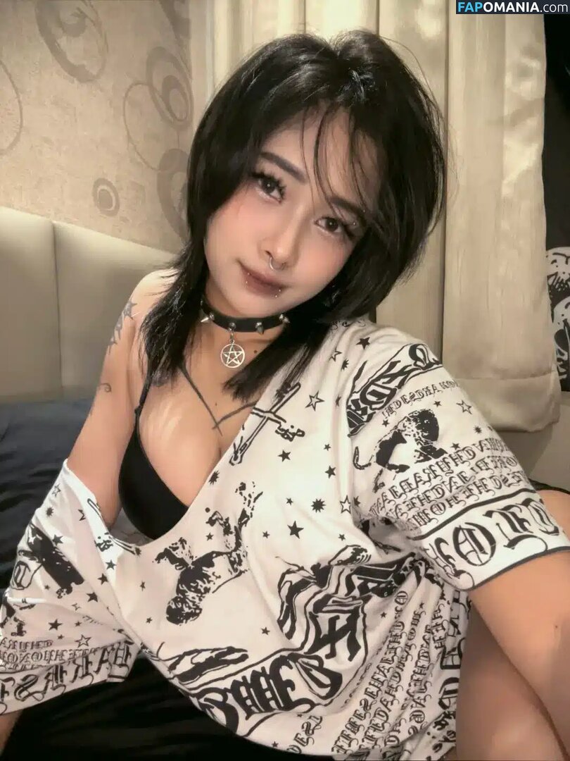 Luna Domsyou Nu OnlyFans  Photo fuitée #5