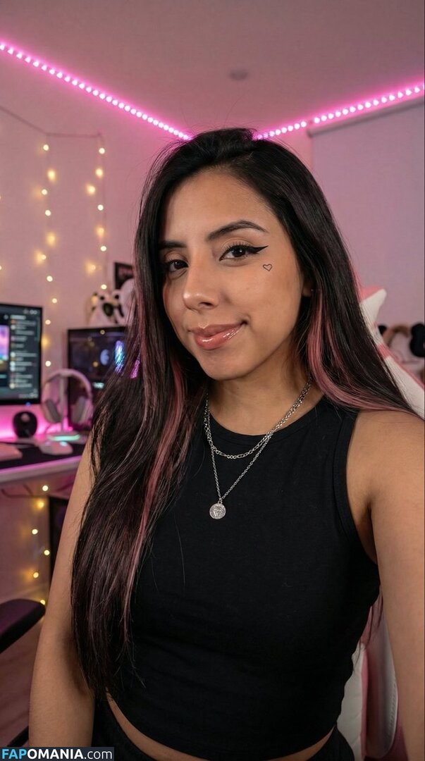 Lunapalorez Nu OnlyFans  Photo fuitée #5