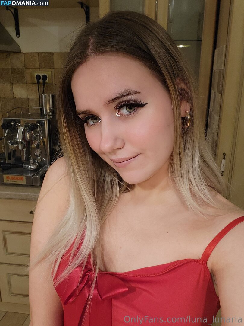 lunari_free Nu OnlyFans  Photo fuitée #1