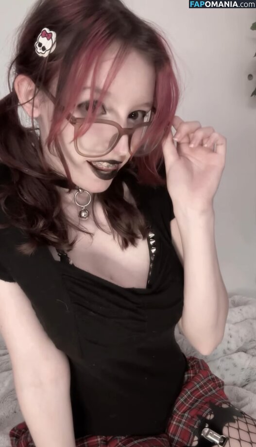 LunarStarshine / LunarSunshine / luna_sunshine_official / lunasunshine420 Nu OnlyFans  Photo fuitée #3
