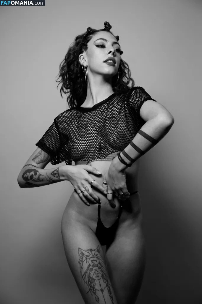 Lupe Cozzolino / lulucozz / lupeecozzolino Nu OnlyFans  Photo fuitée #5