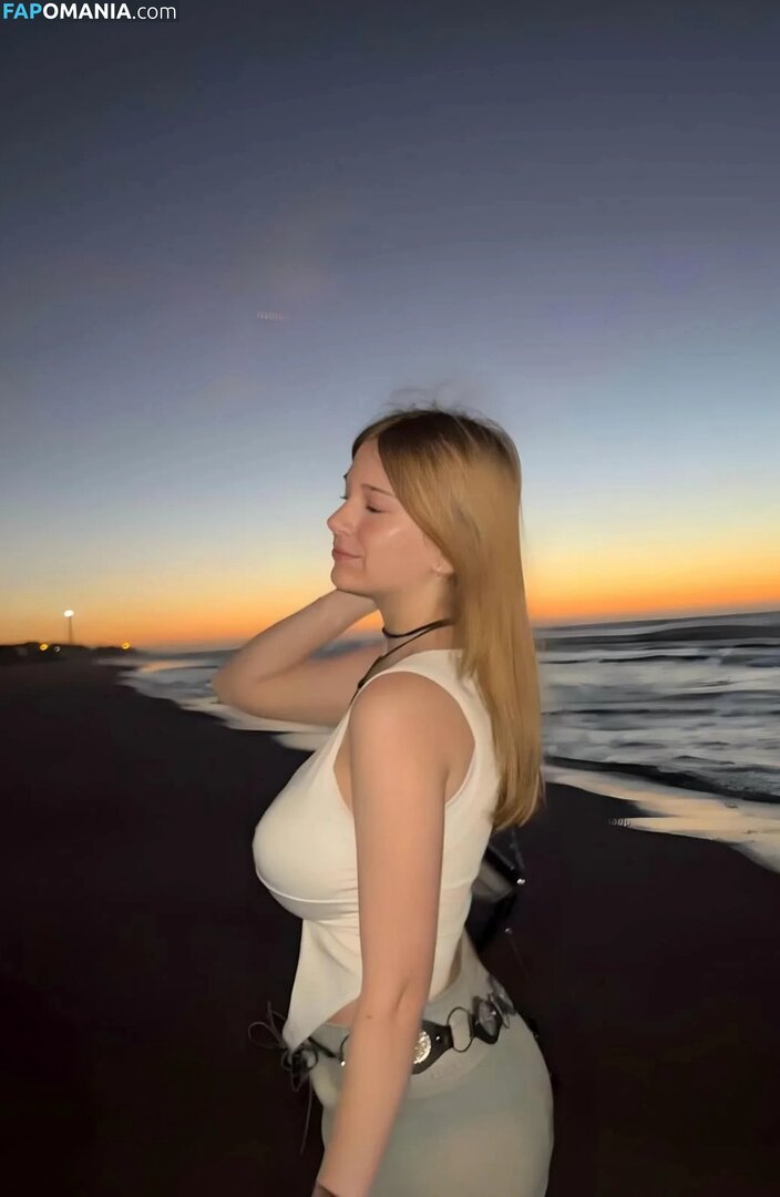 luu.dailoff Nu OnlyFans  Photo fuitée #6