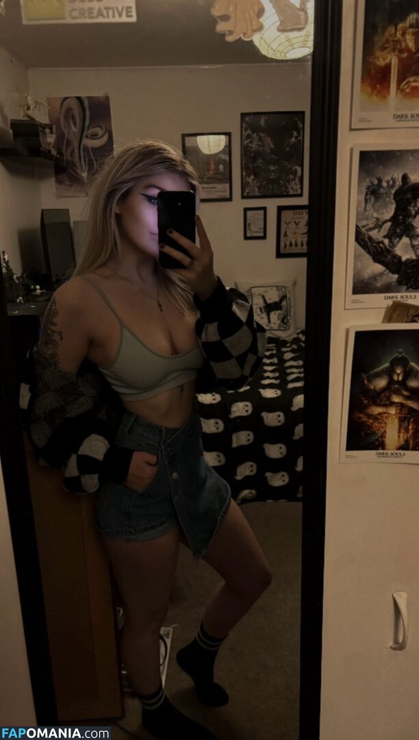 https: / luuucy813 Nu OnlyFans  Photo fuitée #16