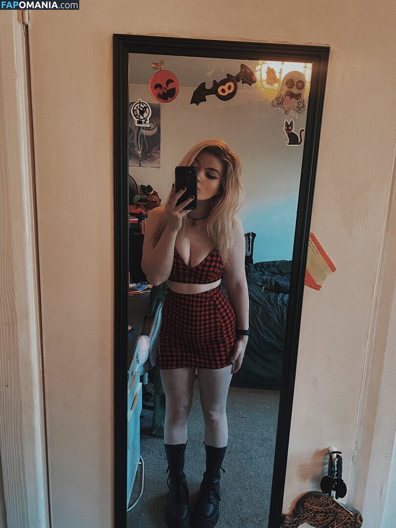https: / luuucy813 Nu OnlyFans  Photo fuitée #23