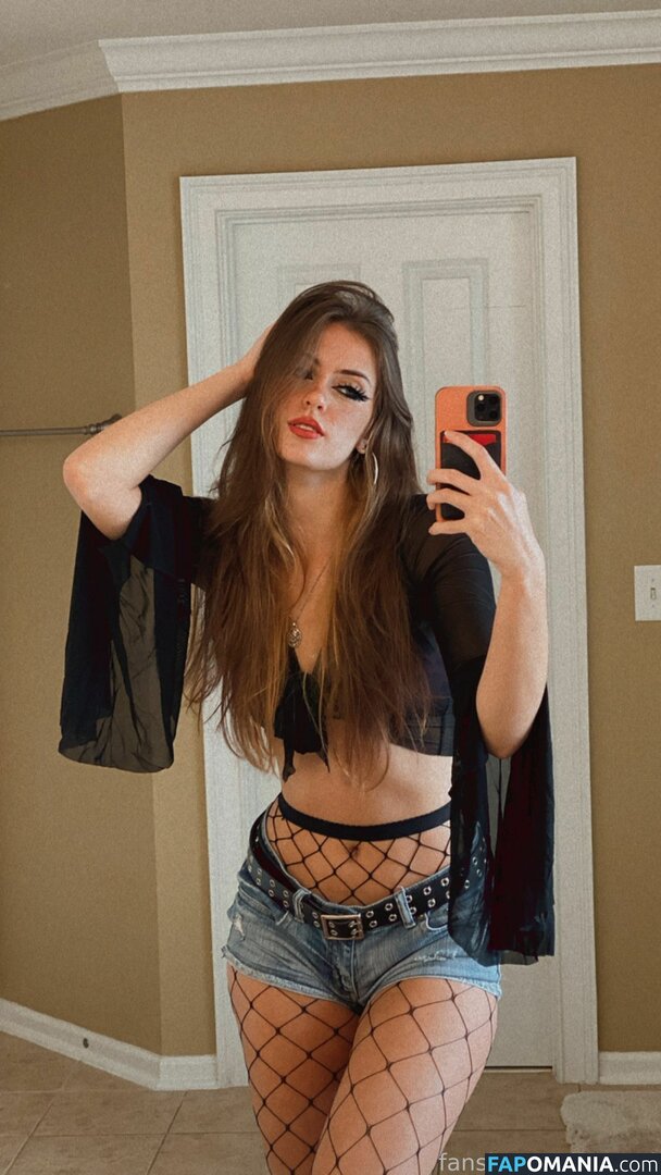 Luisa / luweazl Nu OnlyFans  Photo fuitée #39