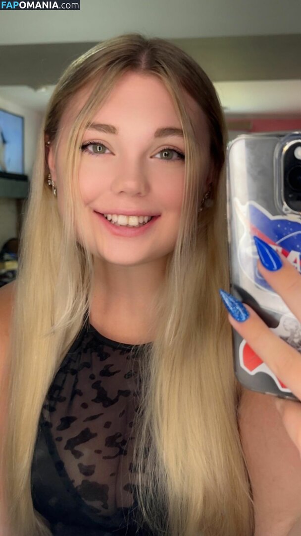 Lxves / lxves._ Nu OnlyFans  Photo fuitée #9