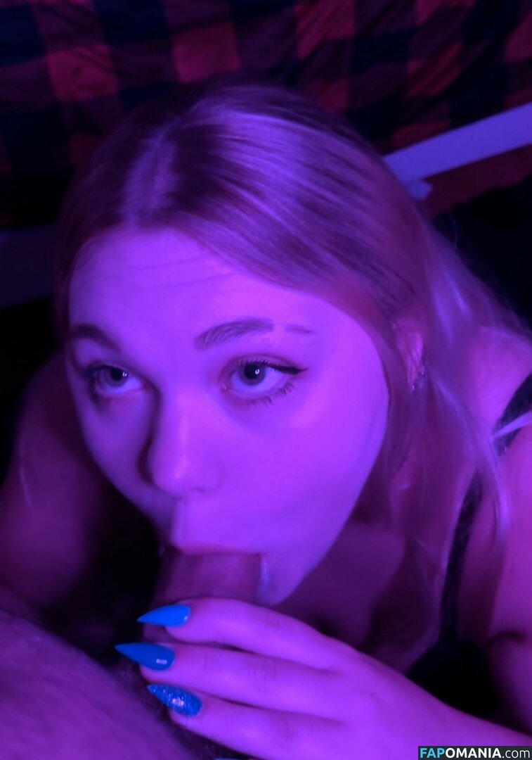 Lxves / lxves._ Nu OnlyFans  Photo fuitée #23