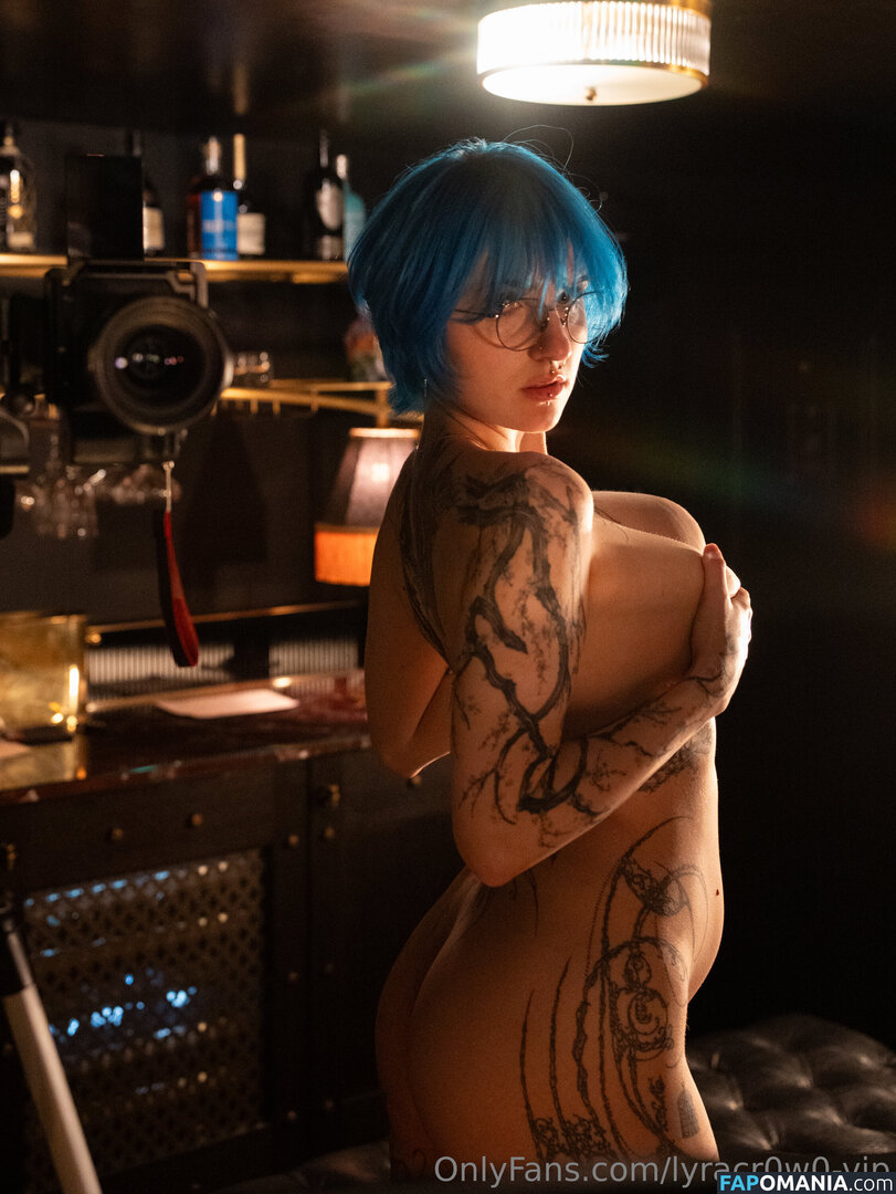 Lyra Crow / lyracr0w0 Nu OnlyFans  Photo fuitée #48
