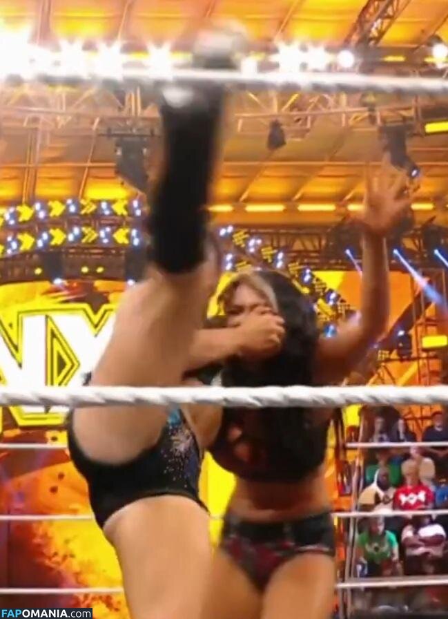 Lyra Valkyria / WWE / real_valkyria Nu OnlyFans  Photo fuitée #67