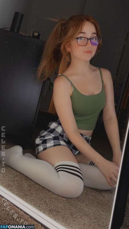 Lyssaurora / https: Nu OnlyFans  Photo fuitée #336