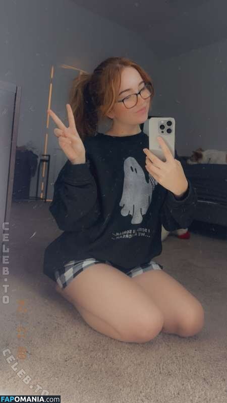 Lyssaurora / https: Nu OnlyFans  Photo fuitée #365