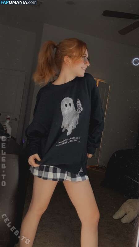 Lyssaurora / https: Nu OnlyFans  Photo fuitée #375