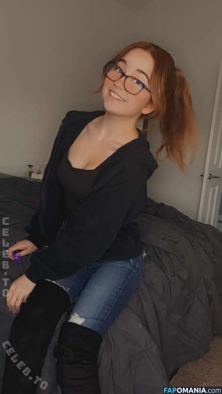 Lyssaurora / https: Nu OnlyFans  Photo fuitée #384