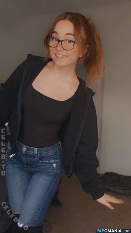 Lyssaurora / https: Nu OnlyFans  Photo fuitée #389
