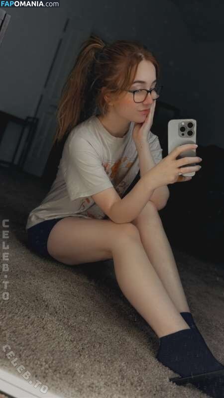 Lyssaurora / https: Nu OnlyFans  Photo fuitée #430