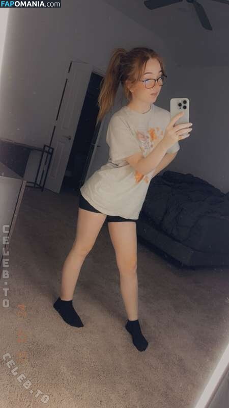 Lyssaurora / https: Nu OnlyFans  Photo fuitée #434