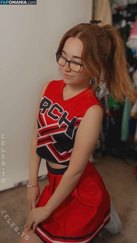 Lyssaurora / https: Nu OnlyFans  Photo fuitée #445