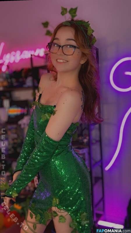 Lyssaurora / https: Nu OnlyFans  Photo fuitée #469