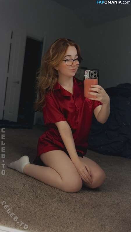 Lyssaurora / https: Nu OnlyFans  Photo fuitée #480