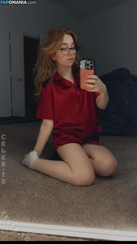 Lyssaurora / https: Nu OnlyFans  Photo fuitée #490