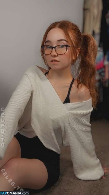 Lyssaurora / https: Nu OnlyFans  Photo fuitée #521