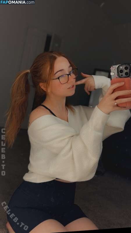 Lyssaurora / https: Nu OnlyFans  Photo fuitée #525