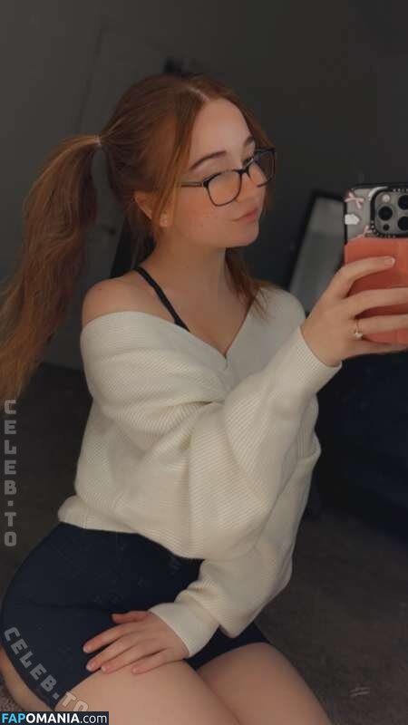 Lyssaurora / https: Nu OnlyFans  Photo fuitée #526