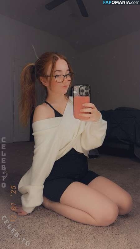 Lyssaurora / https: Nu OnlyFans  Photo fuitée #533