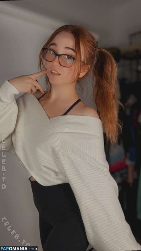 Lyssaurora / https: Nu OnlyFans  Photo fuitée #535