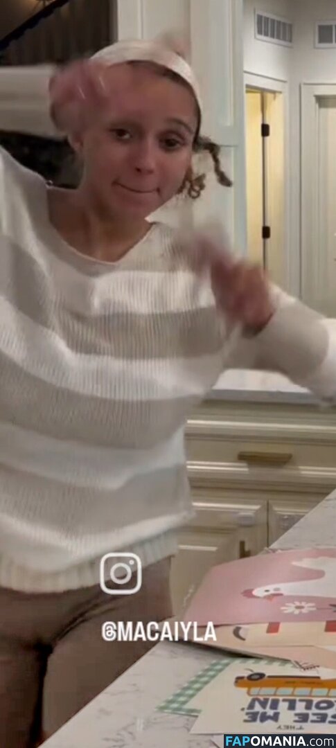 Macaiyla / sheismichaela Nu OnlyFans  Photo fuitée #119
