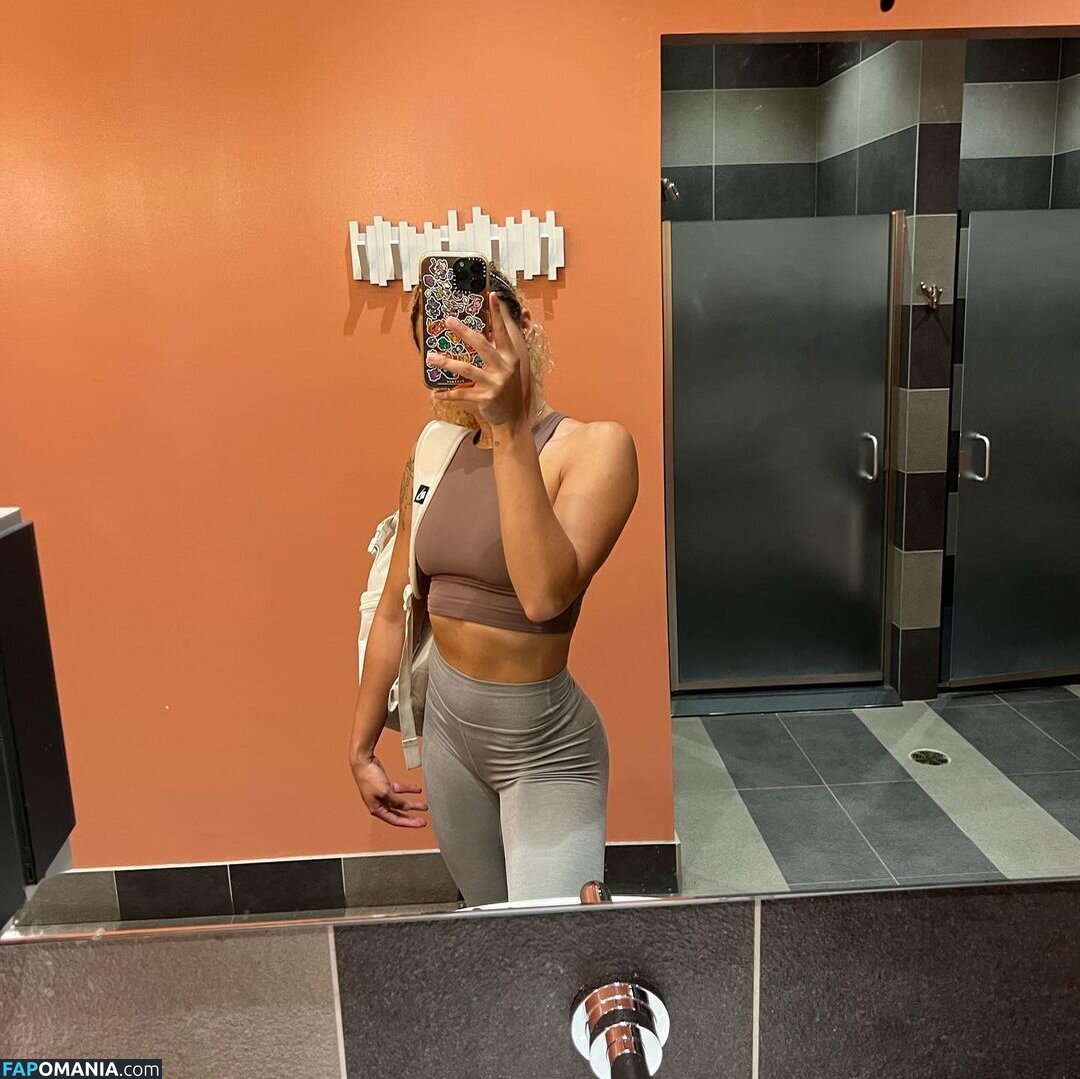 Macaiyla / sheismichaela Nu OnlyFans  Photo fuitée #122