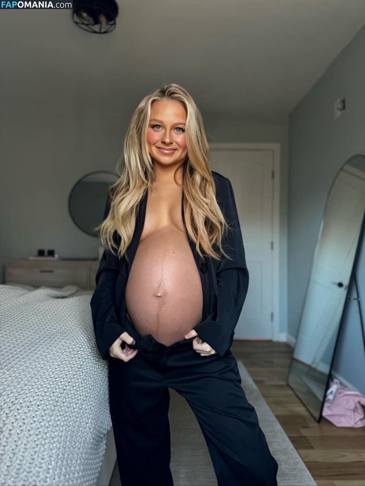 maci-carter / macimccarley Nu OnlyFans  Photo fuitée #36