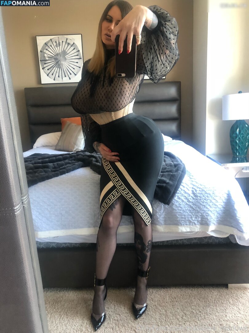 Madeline Marlowe / madeline_marlowe / maitressem Nu OnlyFans  Photo fuitée #7