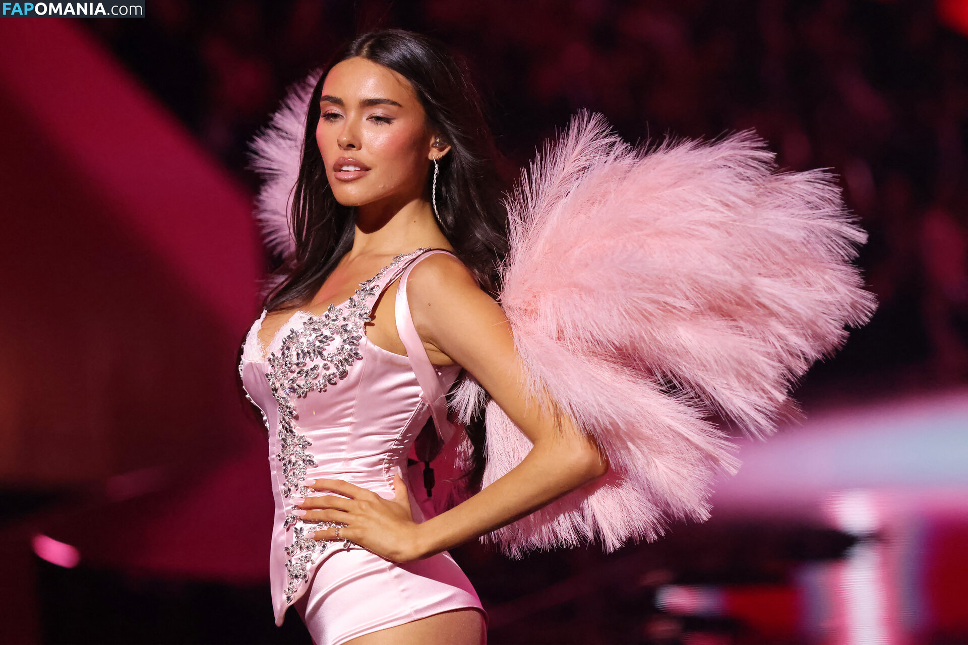 Madison Beer / madisonbeer Nu OnlyFans  Photo fuitée #69