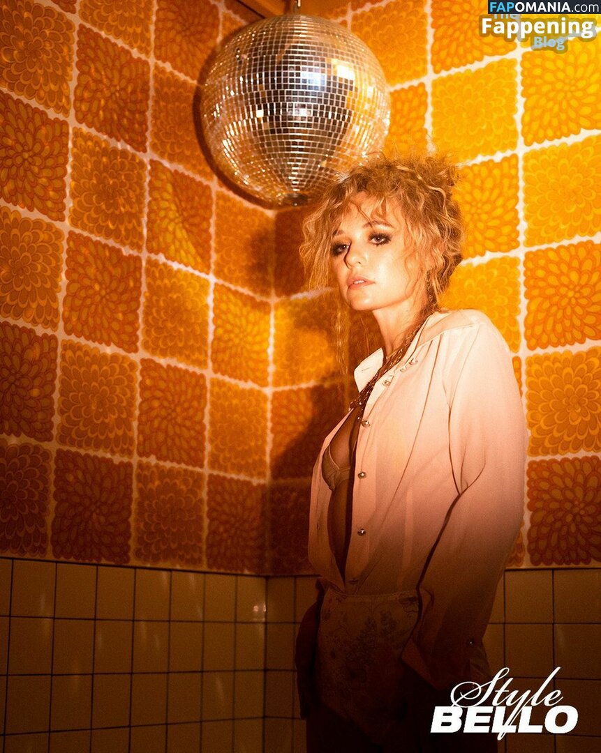 Madison Iseman / itsmsmadi / madisoniseman Nu OnlyFans  Photo fuitée #81