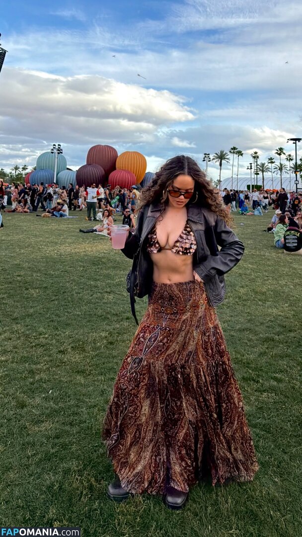 Madison Pettis / madisonpettis Nu OnlyFans  Photo fuitée #573